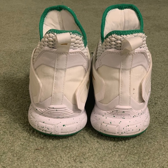 Lebron - Picture 3 of 3